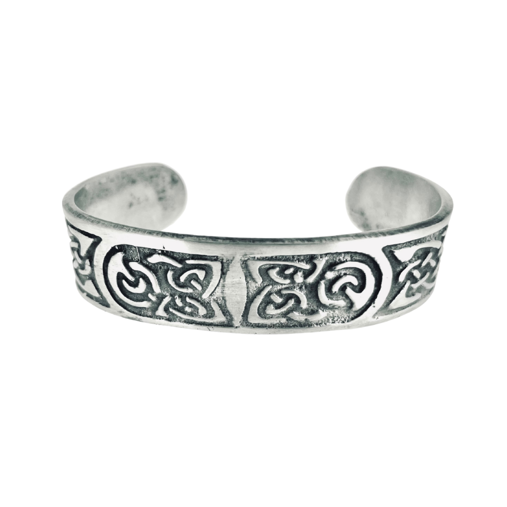 Pewter Celtic Knot Bangle.MBN2