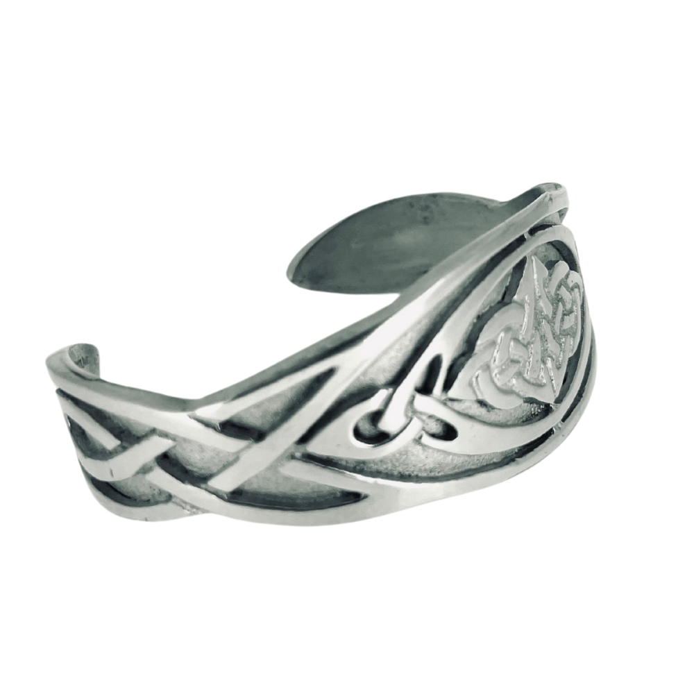 Pewter Celtic Knot Bangle.BN11